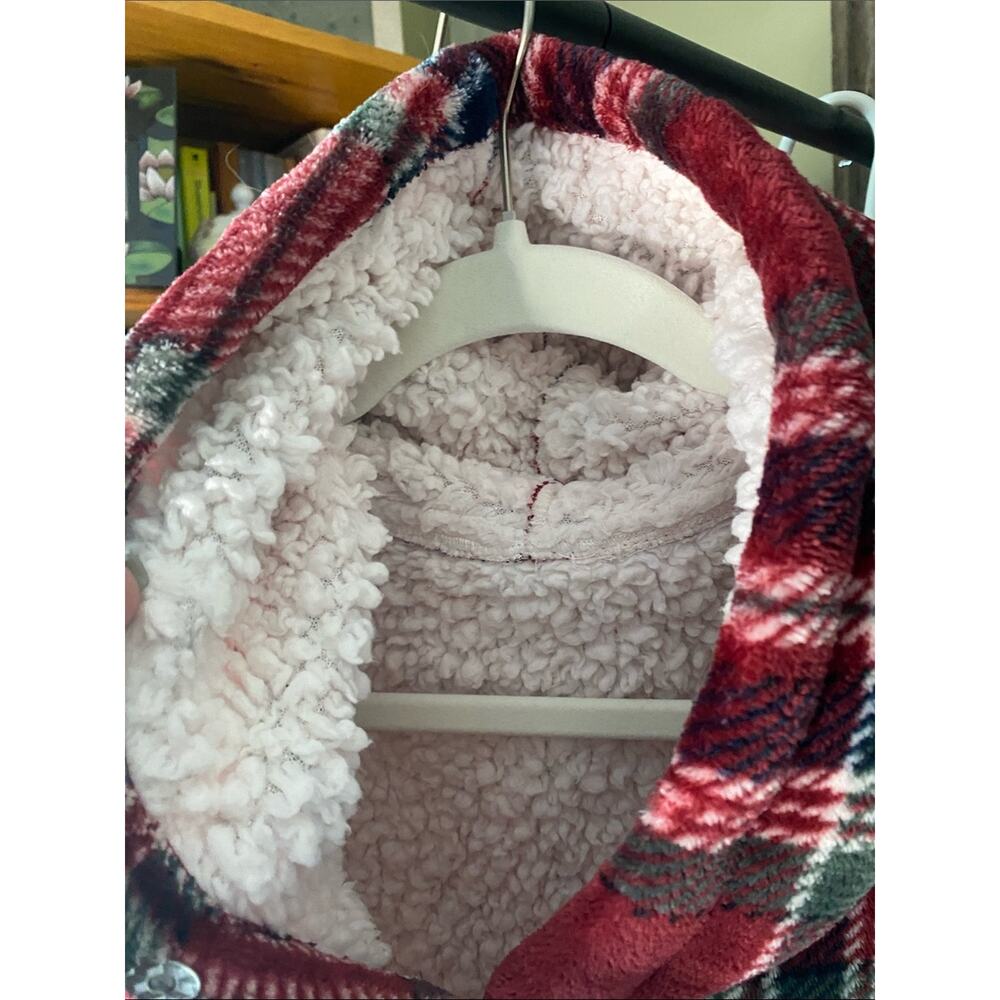 Women's Red Plaid Oversized Hooded Sweatshirt - Picture 5 of 9